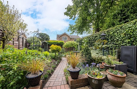 3 bedroom house for sale - Treesmill Drive, Maidenhead, Berkshire, SL6 - Property View 2