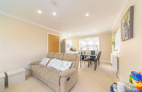2 bedroom house for sale - Gloucester Road, Maidenhead, Berkshire, Uk, SL6 - Property View 3