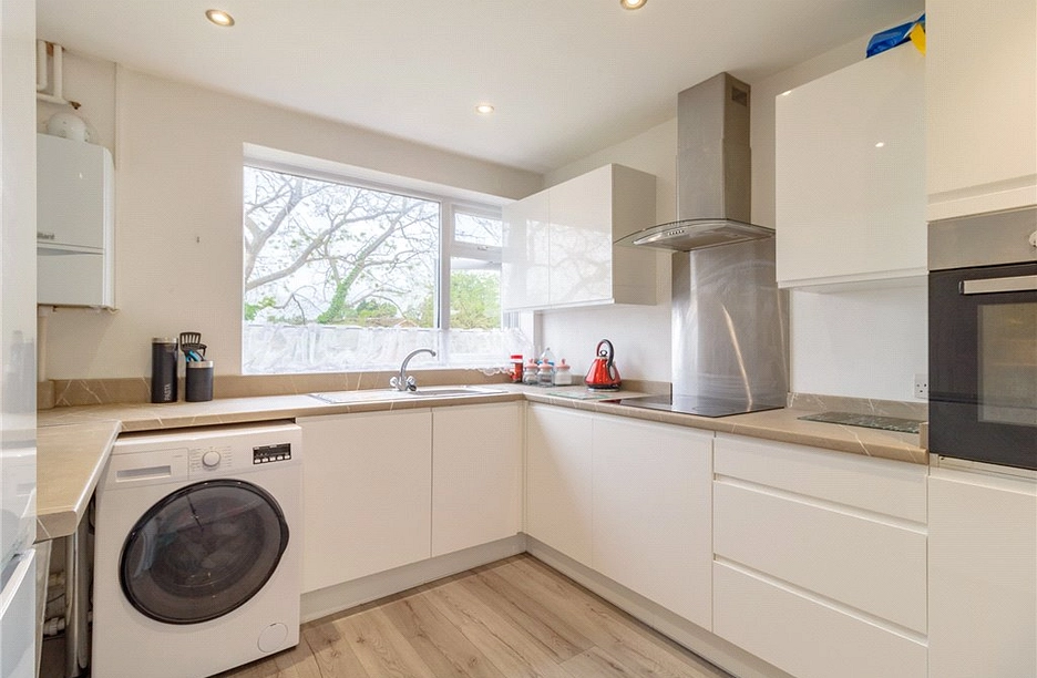 2 bedroom maisonette for sale - Lexington Avenue, Maidenhead, Berkshire, SL6 - Property View 1