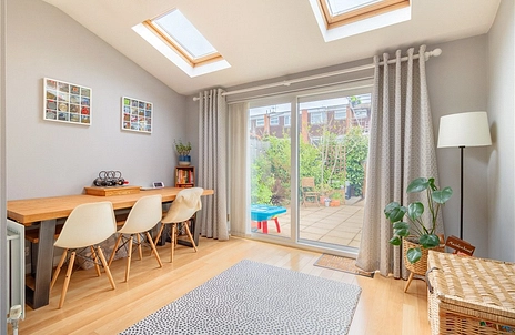 2 bedroom house for sale - Windrush Way, Maidenhead, Berkshire, SL6 - Property View 3