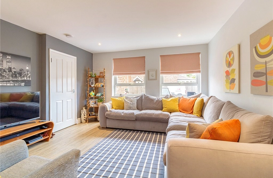 4 bedroom house for sale - Arkley Court, Maidenhead, Berkshire, SL6 - Property View 1