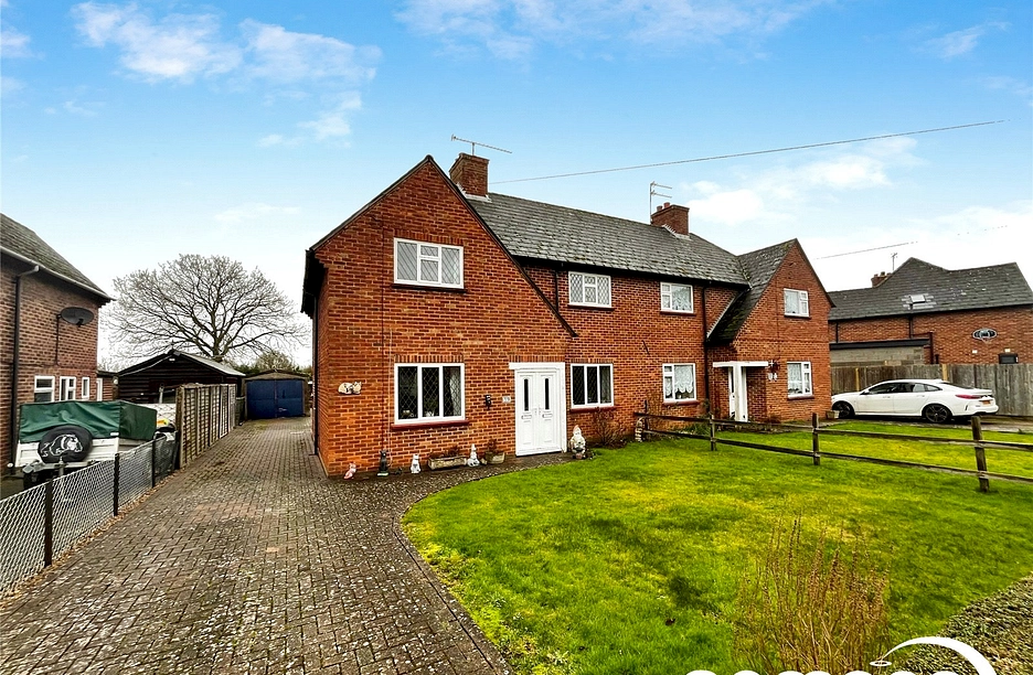 3 bedroom house for sale - Downfield Road, Waltham St. Lawrence, Reading, Berkshire, RG10 - Property View 1