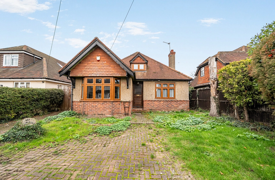3 bedroom house for sale - New Road, Holyport, Maidenhead, Berkshire, SL6 - Property View 1