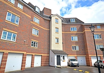 2 bedroom apartment for sale - Bath Road, Slough, Berkshire, SL1 - Property View 1