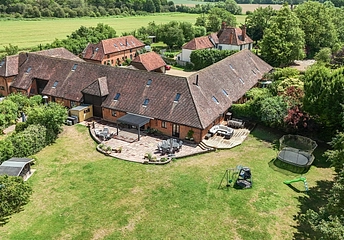 4 bedroom barn conversion for sale - Heywood Farm Barns, Waltham Road, Maidenhead, SL6 - Property View 1