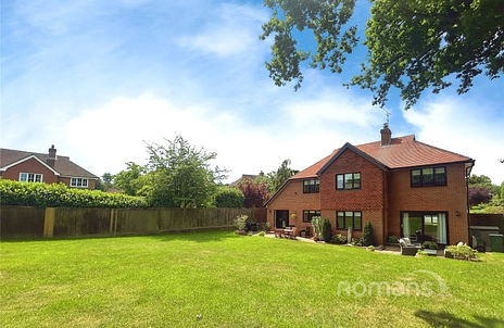 5 bedroom house to rent - Kinghorn Park, Maidenhead, SL6 - Property View 2