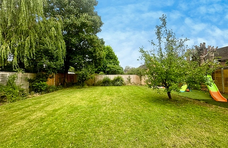 3 bedroom house to rent - Hendons Way, Holyport, Maidenhead, Berkshire, SL6 - Property View 2