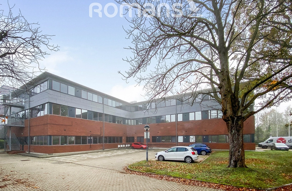 1 bedroom apartment to rent - Oak House, Harvest Crescent, Fleet, GU51 - Property View 1