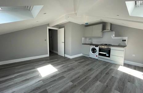 apartment to rent - Pioneer House, Barley Way, Fleet, GU51 - Property View 2