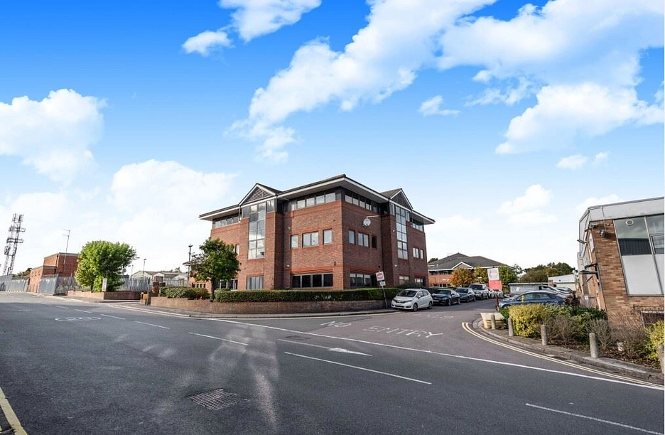 1 bedroom apartment to rent - Vantage House, Meridian Office Park, Osborn Way, Hook, RG27 - Property View 1