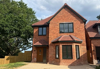 4 bedroom house for sale - Alexander Gardens, London Road, Binfield, Bracknell, RG42 - Property View 1