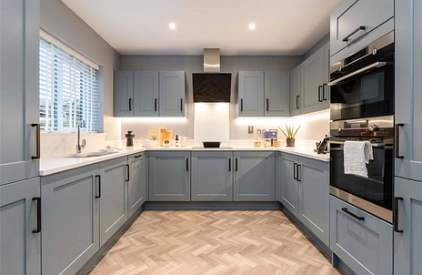 4 bedroom house for sale - Kempshott Hill, Kempshott, Basingstoke, Hampshire, RG23 - Property View 3