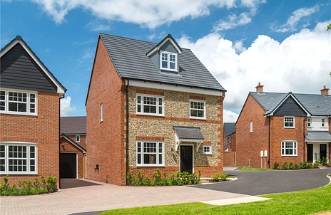 4 bedroom house for sale - Kempshott Hill, Kempshott, Basingstoke, Hampshire, RG23 - Property View 2