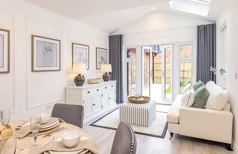 4 bedroom house for sale - Buckler's Park, Crowthorne, Berkshire, RG45 - Property View 2