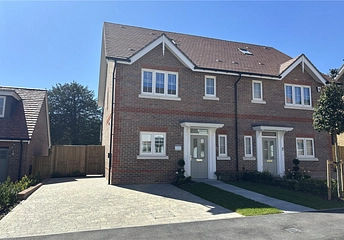 3 bedroom house for sale - 5 Ascot Oaks Crescent, Bracknell, Berkshire, RG12 - Property View 1