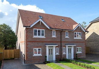 3 bedroom house for sale - 5 Ascot Oaks Crescent, Bracknell, Berkshire, RG12 - Property View 1