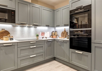 2 bedroom apartment for sale - Manor Lane, Maidenhead, Berkshire, SL6 - Property View 1