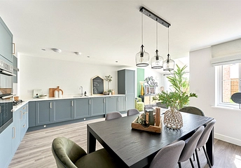 4 bedroom house for sale - 21 Maize Lane, Warfield, Bracknell, Berkshire, RG42 - Property View 1