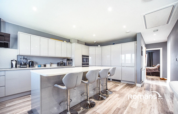 2 bedroom bungalow to rent - Don Close, Swindon, Wiltshire, SN25