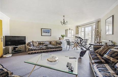 3 bedroom apartment for sale - Regents Riverside, Brigham Road, Reading, Berkshire, RG1 - Property View 2