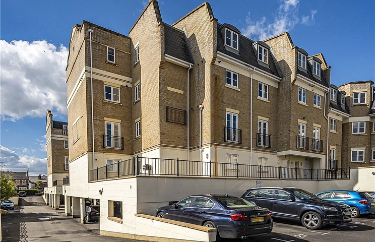 3 bedroom apartment for sale - Regents Riverside, Brigham Road, Reading, Berkshire, RG1