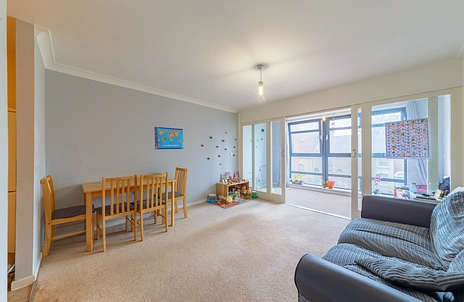 2 bedroom apartment for sale - Kennet Street, Reading, Berkshire, RG1 - Property View 2