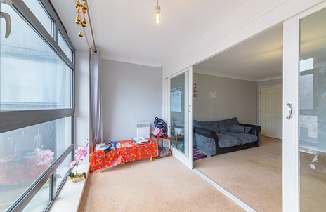 2 bedroom apartment for sale - Kennet Street, Reading, Berkshire, RG1 - Property View 3