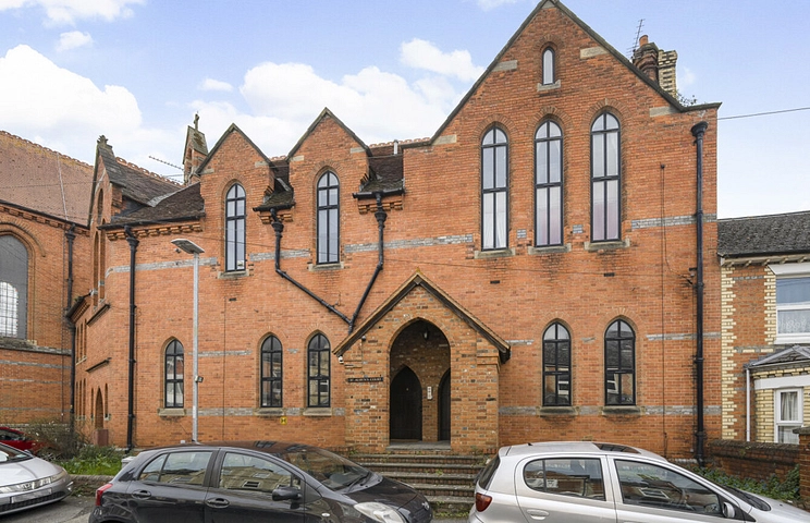 3 bedroom house for sale - St Aubyns Court, Donnington Road, Reading, RG1