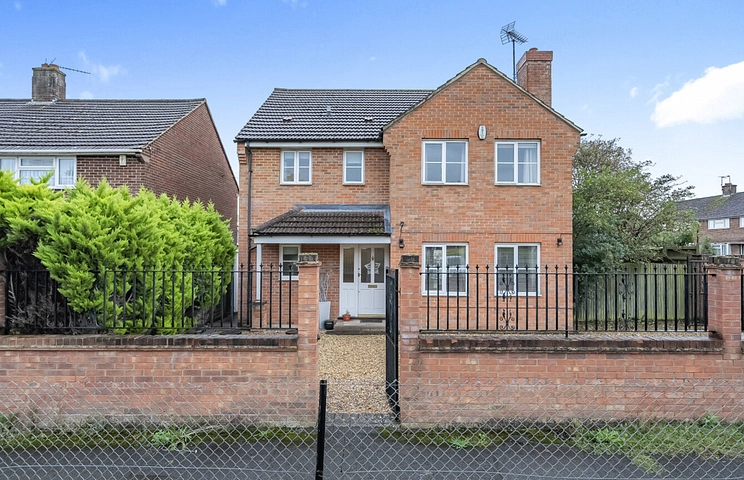 4 bedroom house for sale - Kintbury Walk, Reading, Berkshire, RG30