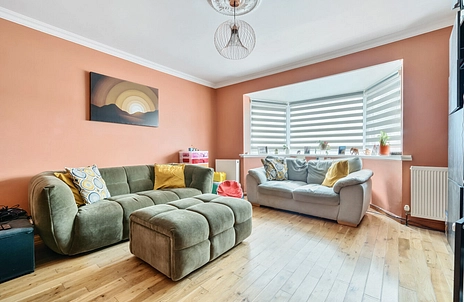 3 bedroom house for sale - Hazel Crescent, Reading, Berkshire, RG2 - Property View 2