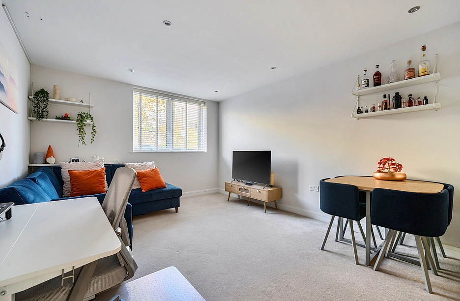 1 bedroom apartment for sale - Greenham Avenue, Reading, Berkshire, RG2 - Property View 1