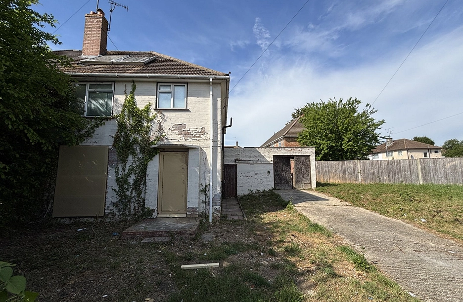 3 bedroom house for sale - Holberton Road, Reading, Berkshire, RG2 - Property View 1