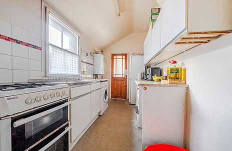 2 bedroom house for sale - Norton Road, Reading, Berkshire, RG1 - Property View 3