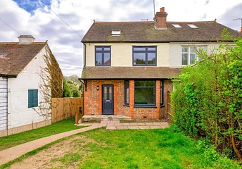 4 bedroom house for sale - Henley Road, Caversham, Reading, Berkshire, RG4 - Property View 1