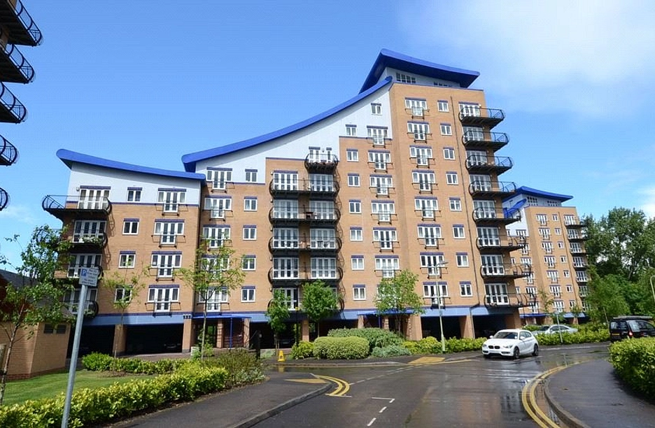 2 bedroom apartment to rent - Luscinia View, Napier Road, Reading, RG1 - Property View 1