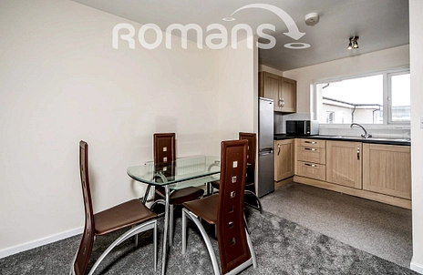 2 bedroom apartment to rent - Drake Way, Reading, RG2 - Property View 3