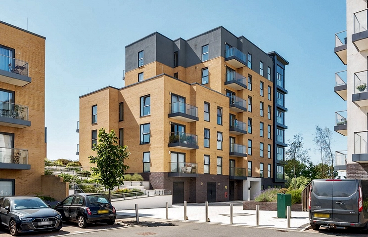 2 bedroom apartment to rent - Montagu House, Padworth Avenue, Reading, RG2