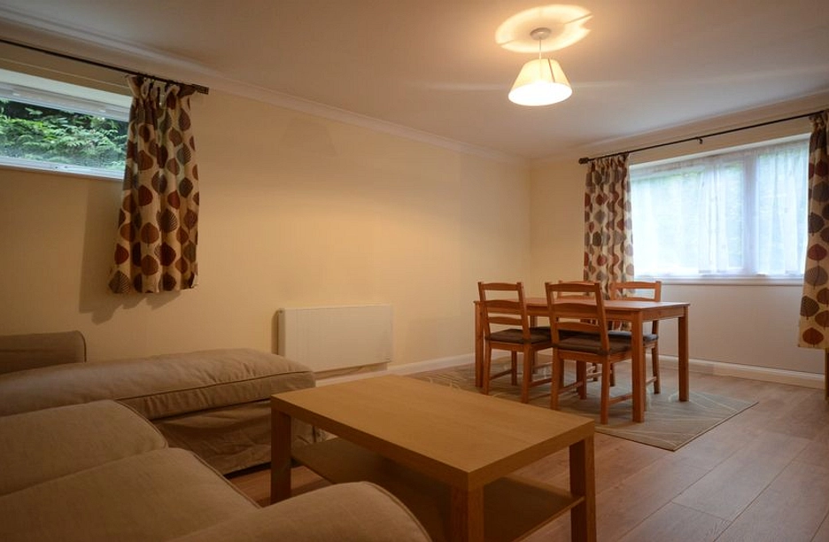 2 bedroom apartment to rent - Trafalgar Court, Southcote Road, Reading, RG30 - Property View 1