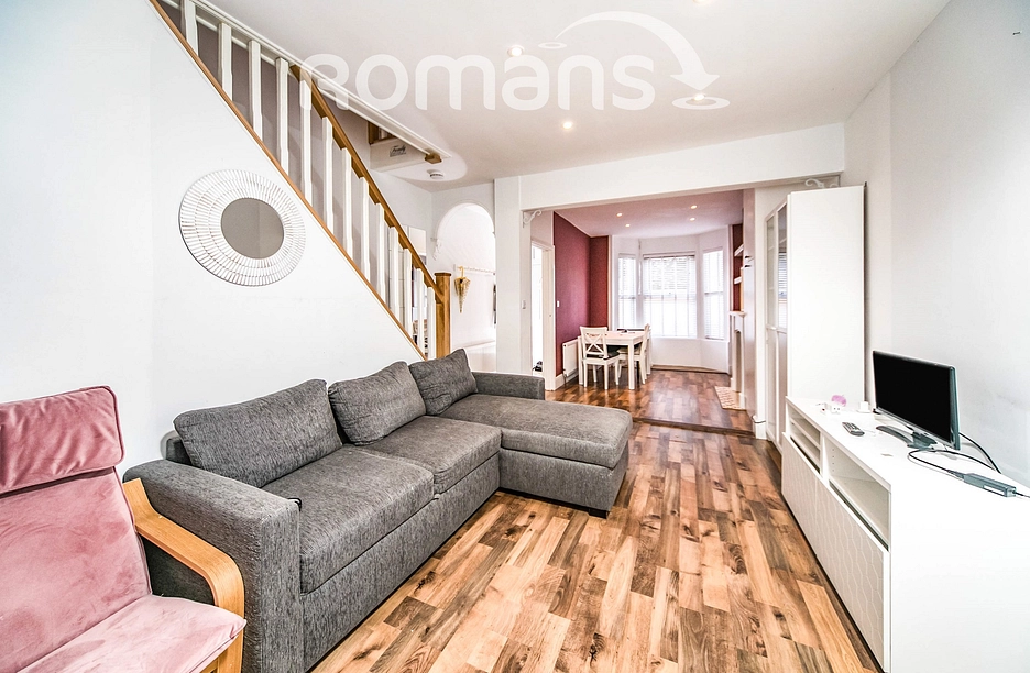 3 bedroom terraced to rent - Field Road, Reading, RG1 - Property View 1