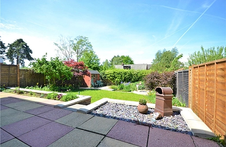 4 bedroom house for sale - Harvard Road, Owlsmoor, Sandhurst, GU47 - Property View 2