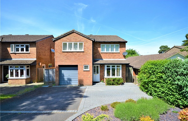 4 bedroom house for sale - Harvard Road, Owlsmoor, Sandhurst, GU47