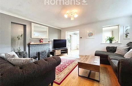 3 bedroom house for sale - Horsham Road, Owlsmoor, Sandhurst, Berkshire, GU47 - Property View 3