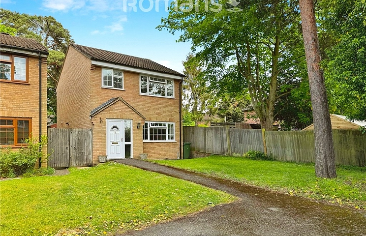 3 bedroom house for sale - Severn Close, Sandhurst, Berkshire, GU47