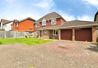 4 bedroom house for sale - Forbes Chase, College Town, Sandhurst, Berkshire, GU47 - Property View 1