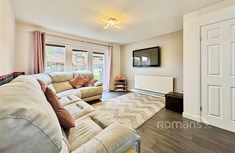 3 bedroom house for sale - Rookwood Avenue, Owlsmoor, Sandhurst, Berkshire, GU47 - Property View 3