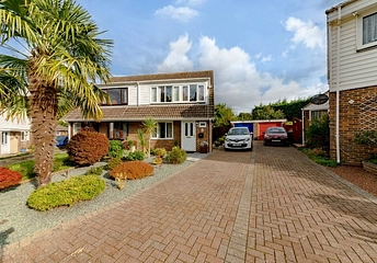 3 bedroom house for sale - Staplehurst, Bracknell, Berkshire, RG12 - Property View 1