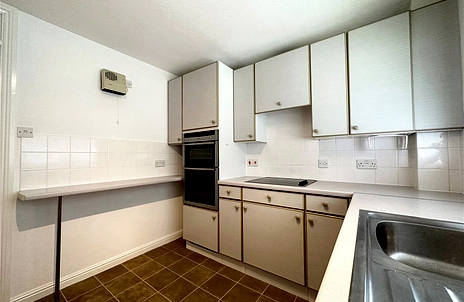 2 bedroom apartment for sale - Crowthorne Road, Bracknell, Berkshire, RG12 - Property View 2