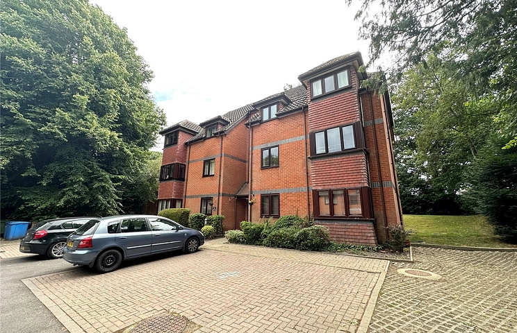 2 bedroom apartment for sale - Crowthorne Road, Bracknell, Berkshire, RG12