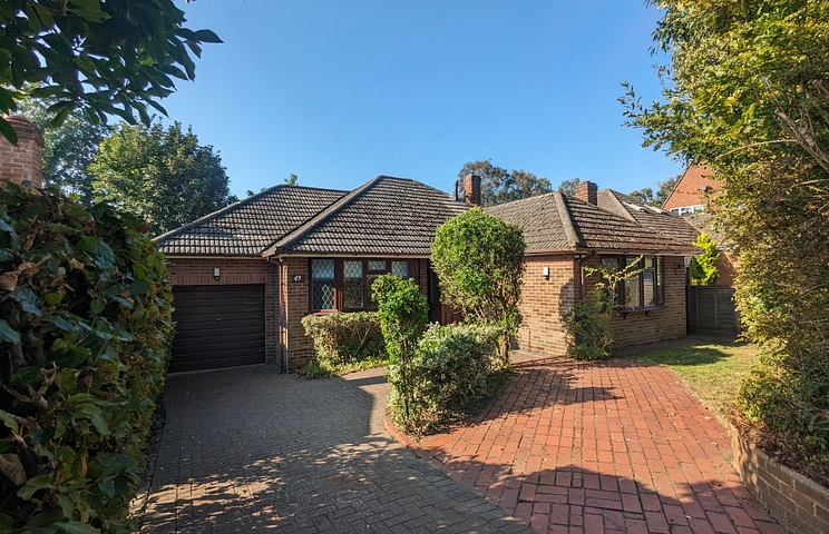 3 bedroom bungalow to rent - Ranelagh Crescent, Ascot, SL5