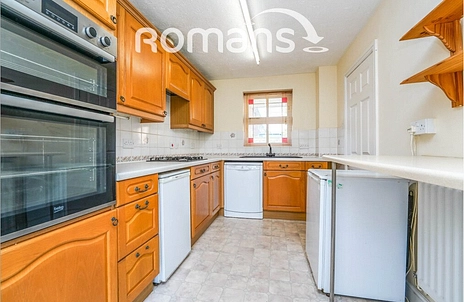 4 bedroom house for sale - Osterley Road, Swindon, Wiltshire, SN25 - Property View 3